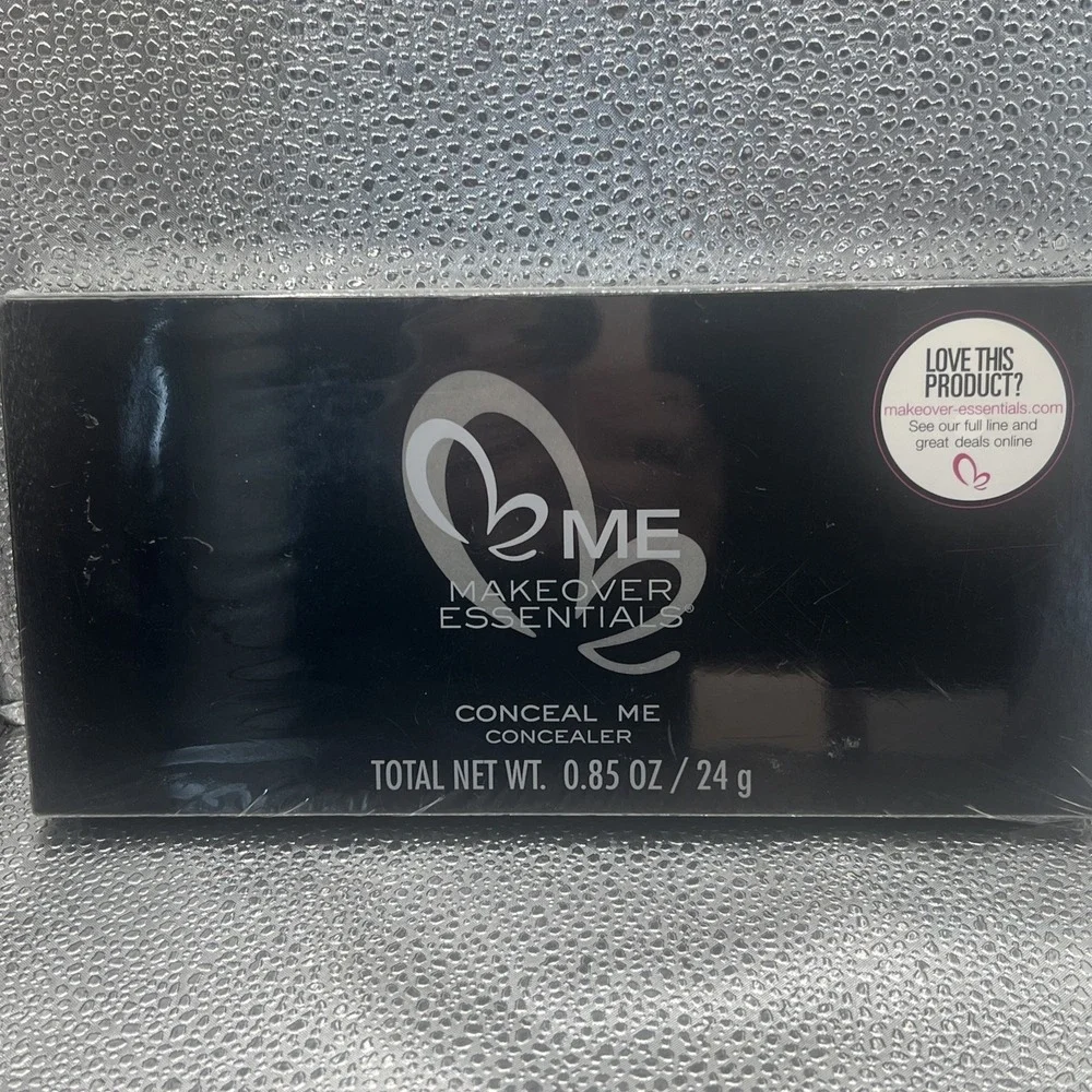 Love ME Conceal Kit 8 Shades‎ 4 sponge 2 Brush Applicators Mirror metal case new